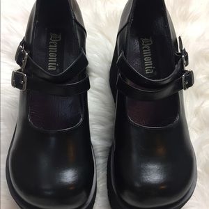 demonia dollhaus platform mary janes
